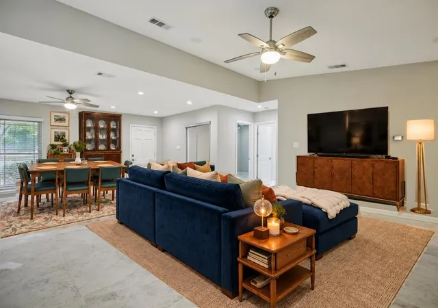 Photo 4 of Single family home for sale at 5500 Pendleton Ln, Austin, TX 78723 | MLS# 4465112 | Listing updated on 2026-10-27