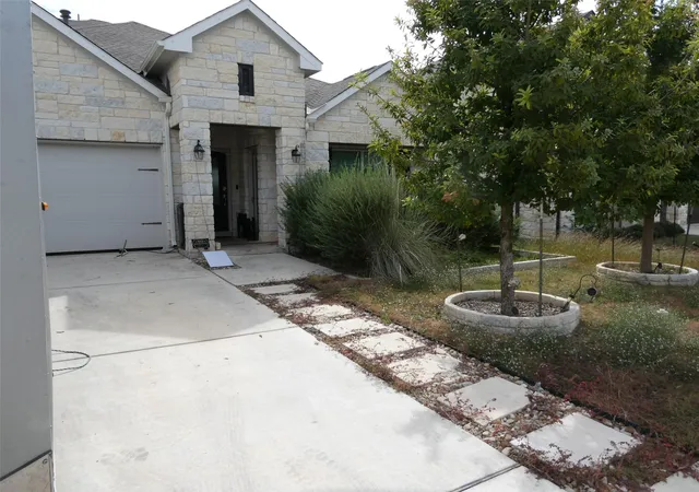 Photo 1 of Single family home for sale at 512 Panzano Dr, Georgetown, TX 78628 | MLS# 8580351 | Listing updated on 2026-10-28