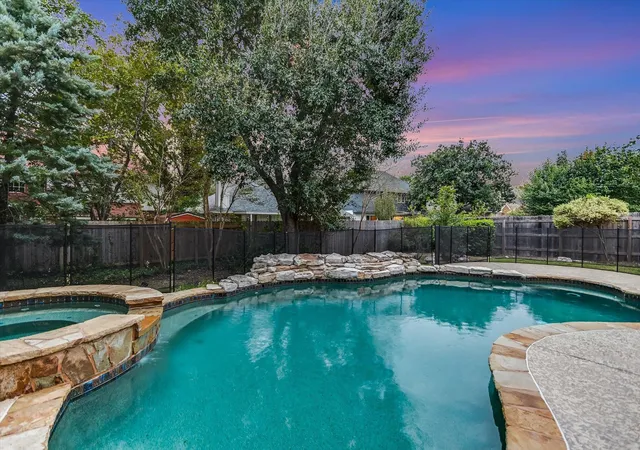 Photo 1 of Single family home for sale at 10711 Pinkney Ln, Austin, TX 78739 | MLS# 3313654 | Listing updated on 2026-10-28