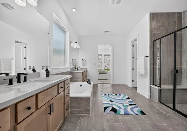 Photo 3 of Single family home for sale at 8905 Nilgai Dr, Austin, TX 78744 | MLS# 7526864 | Listing updated on 2026-10-27