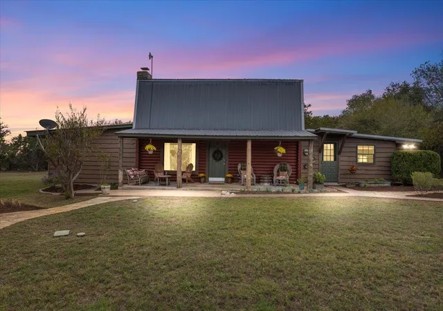 Single family home for sale at 1000 Martin Rd, Dripping Springs, TX 78620 | MLS# 2030311