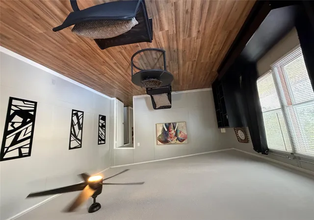 Photo 3 of Manufactured home for sale at 7601 S Daffan Ln E #424, Austin, TX 78724 | MLS# 6646929 | Listing updated on 2026-10-28