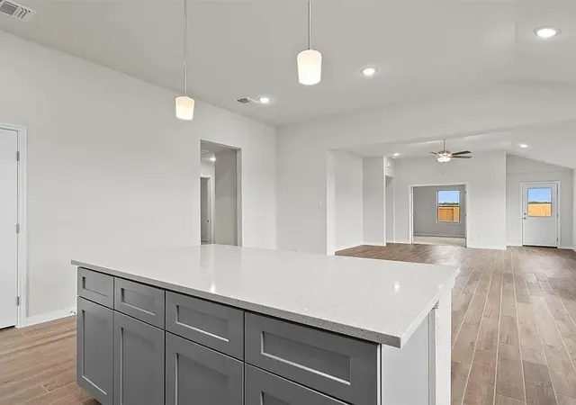 Photo 4 of Single family home for sale at 145 Arena Dr, Liberty Hill, TX 78642 | MLS# 6482107 | Listing updated on 2026-10-29