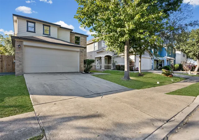 Photo 3 of Single family home for sale at 5512 War Admiral Dr, Del Valle, TX 78617 | MLS# 7757535 | Listing updated on 2026-10-27