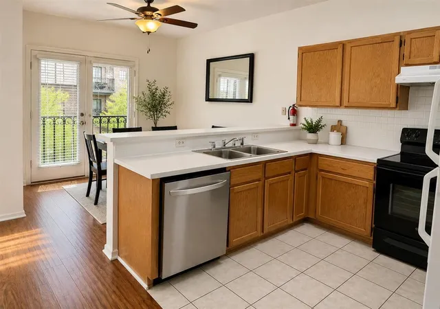 Photo 4 of Condo for sale at 2801 Rio Grande St #203, Austin, TX 78705 | MLS# 9362646 | Listing updated on 2026-10-28