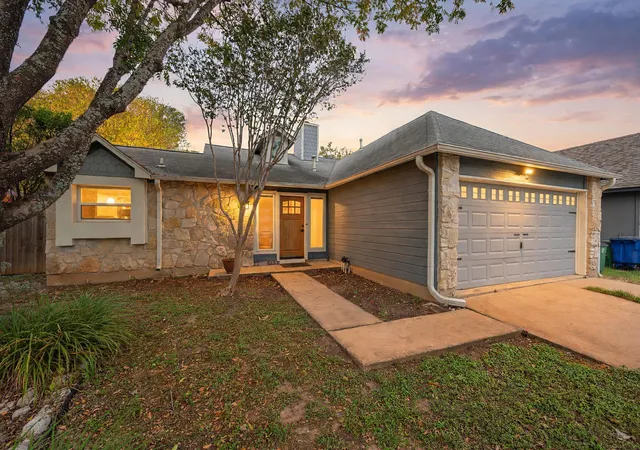 Single family home for sale at 8002 Treehouse Ln, Austin, TX 78749 | MLS# 6079022
