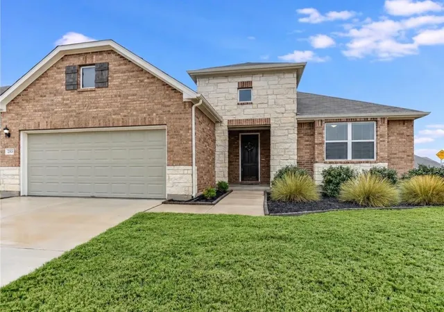 Photo 1 of Single family home for sale at 200 Monteforte Rd, Hutto, TX 78634 | MLS# 7477268 | Listing updated on 2026-10-28