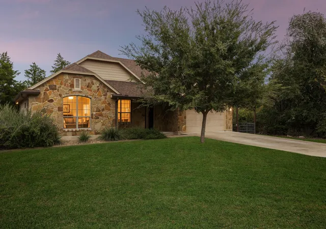 Single family home for sale at 141 Upola Ct, Bastrop, TX 78602 | MLS# 1604107