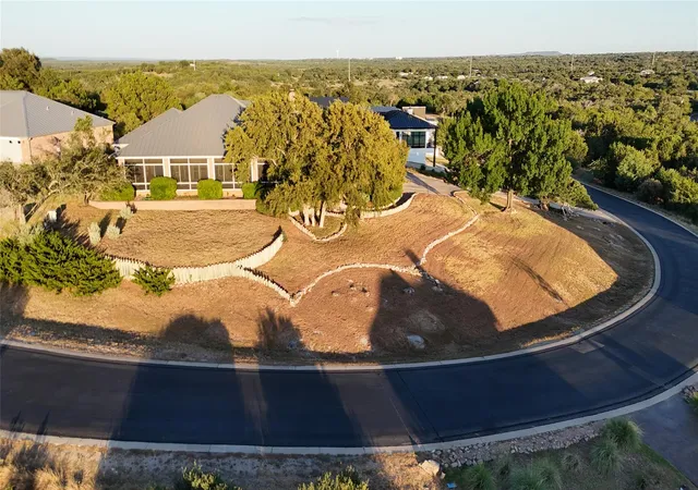 Photo 4 of Single family home for sale at 1400 Mountain Dew, Horseshoe Bay, TX 78657 | MLS# 1491355 | Listing updated on 2026-10-28
