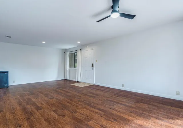 Photo 4 of Condo for sale at 6810 Deatonhill Dr #109, Austin, TX 78745 | MLS# 7296067 | Listing updated on 2026-10-28