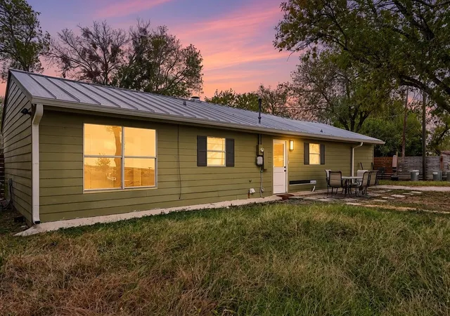 Photo 2 of Single family home for sale at 112 Discovery Ln, San Marcos, TX 78666 | MLS# 4825240 | Listing updated on 2026-10-29