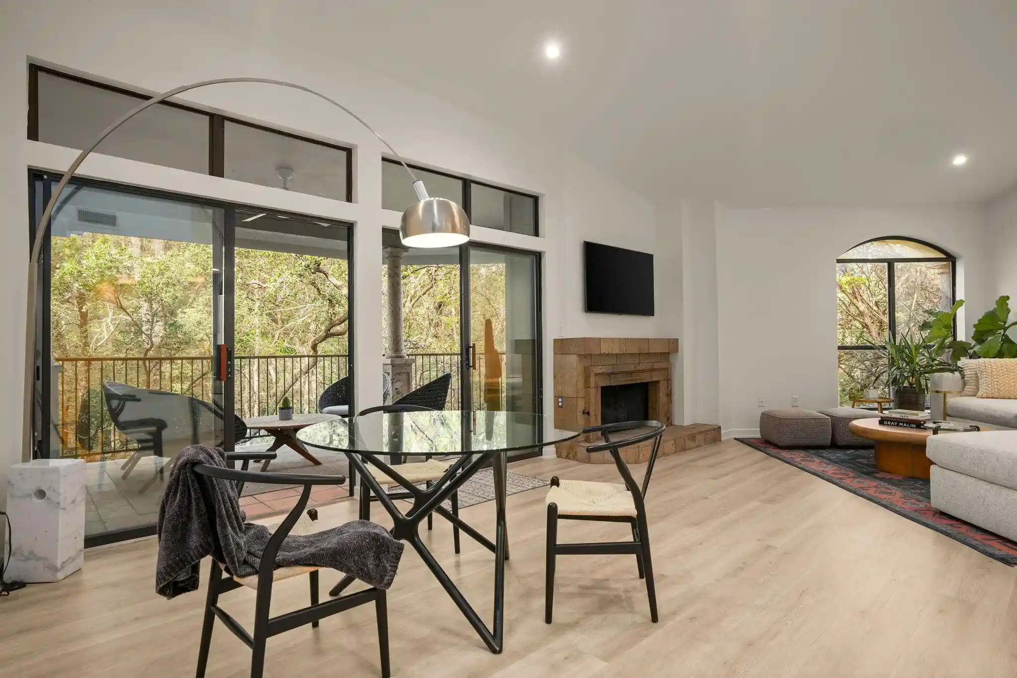 Listing Photo 1 - Condo for sale in 1000 Liberty Park Dr located at 1000 Liberty Park Dr, Austin, TX 78746 - Unit #507