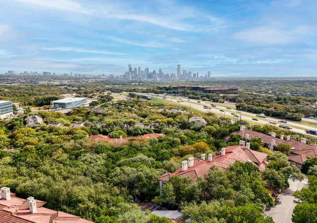 Photo 4 of Condo for sale at 1000 Liberty Park Dr #507, Austin, TX 78746 | MLS# 8386785 | Listing updated on 2026-10-30