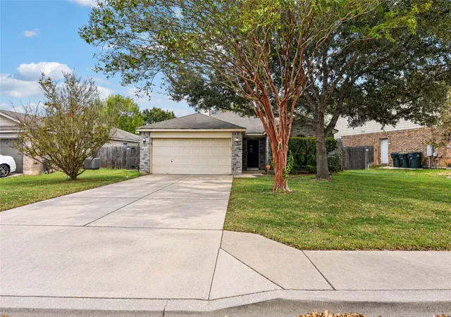 Photo 2 of Single family home for sale at 134 Evening Star, Kyle, TX 78640 | MLS# 2555294 | Listing updated on 2026-10-29