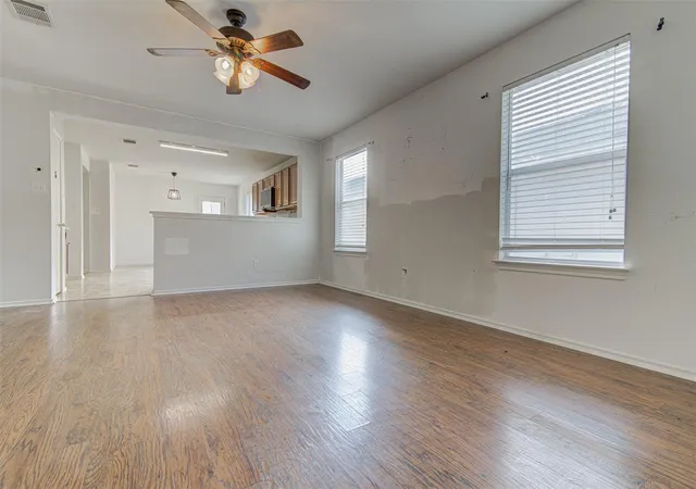 Photo 3 of Single family home for sale at 1084 Shadow Crk Blvd, Buda, TX 78610 | MLS# 2470176 | Listing updated on 2026-10-29