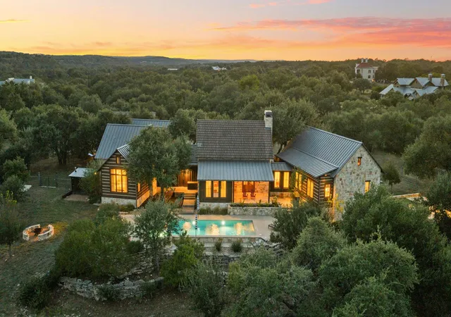 Photo 2 of Single family home for sale at 250 Mckellar Rd, Dripping Springs, TX 78620 | MLS# 4862359 | Listing updated on 2026-10-28