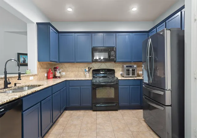 Photo 3 of Single family home for sale at 233 San Matteo St, Georgetown, TX 78628 | MLS# 2299160 | Listing updated on 2026-10-30