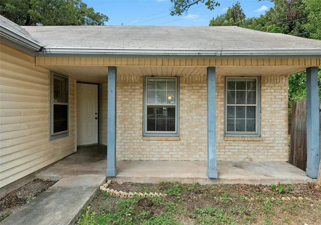 Photo 2 of Single family home for sale at 13187 Ml Stone Dr, Austin, TX 78729 | MLS# 3959985 | Listing updated on 2026-10-30