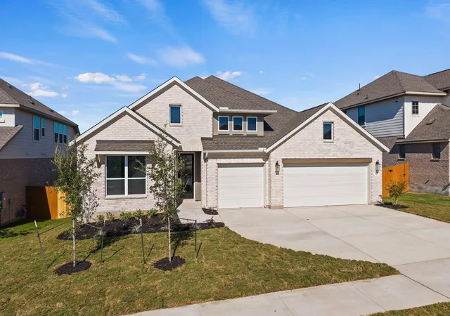 Photo 2 of Single family home for sale at 116 Gibbs Dr, Liberty Hill, TX 78642 | MLS# 5376673 | Listing updated on 2026-10-28