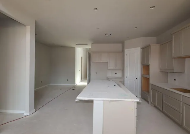 Photo 3 of Single family home for sale at 925 Purmela St, Leander, TX 78641 | MLS# 4185061 | Listing updated on 2026-10-28