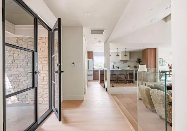 Photo 3 of Single family home for sale at 10907 Spicewood Pkwy, Austin, TX 78750 | MLS# 3917519 | Listing updated on 2026-10-28