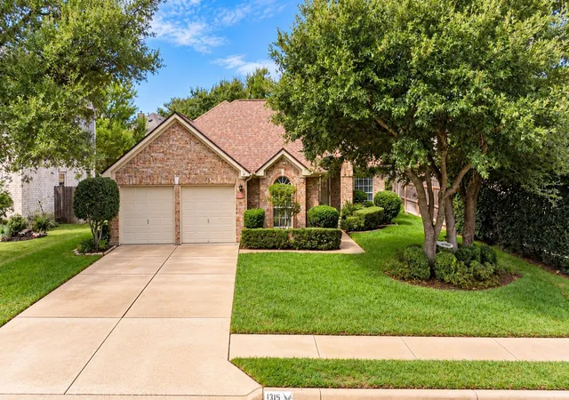 Photo 1 of Single family home for sale at 1315 Mesquite Rd, Cedar Park, TX 78613 | MLS# 4112599 | Listing updated on 2026-10-29