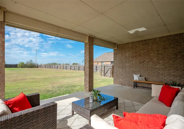 Photo 3 of Single family home for sale at 151 Comanche Cir, Hutto, TX 78634 | MLS# 3677461 | Listing updated on 2026-10-29