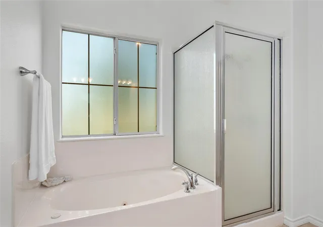 Photo 4 of Single family home for sale at 151 Comanche Cir, Hutto, TX 78634 | MLS# 3677461 | Listing updated on 2026-10-29