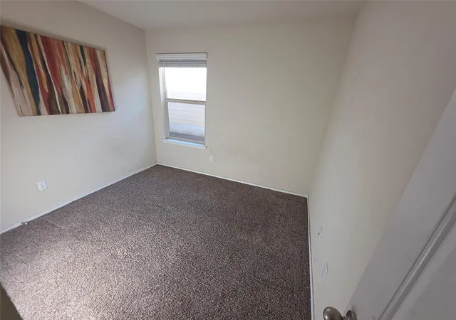 Photo 3 of Single family home for sale at 164 Onna St, Taylor, TX 76574 | MLS# 7311732 | Listing updated on 2026-10-29