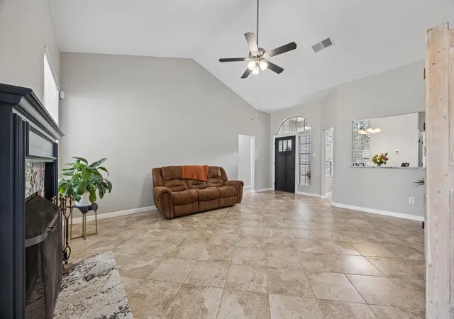 Photo 4 of Single family home for sale at 3100 Foxton Cv, Austin, TX 78748 | MLS# 4330284 | Listing updated on 2026-10-29