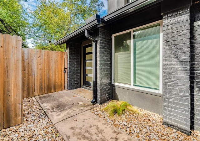 Photo 4 of Townhouse for sale at 1903 Albury Cv #C, Austin, TX 78758 | MLS# 7507552 | Listing updated on 2026-10-29