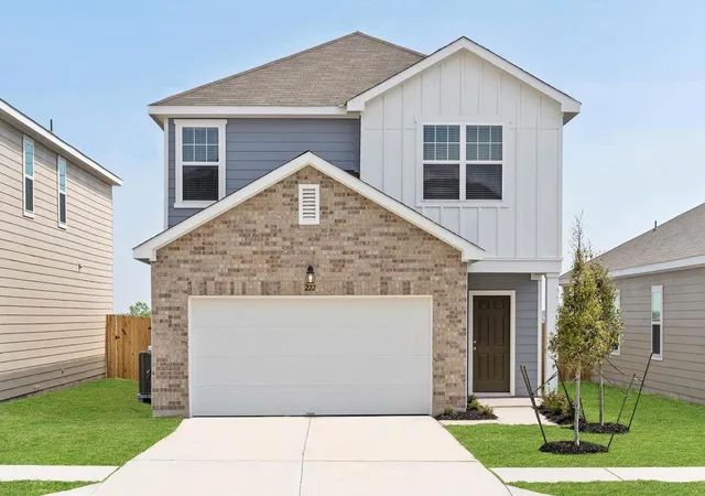 Single family home for sale at 714 Cliff Dr, Maxwell, TX 78656 | MLS# 6092261