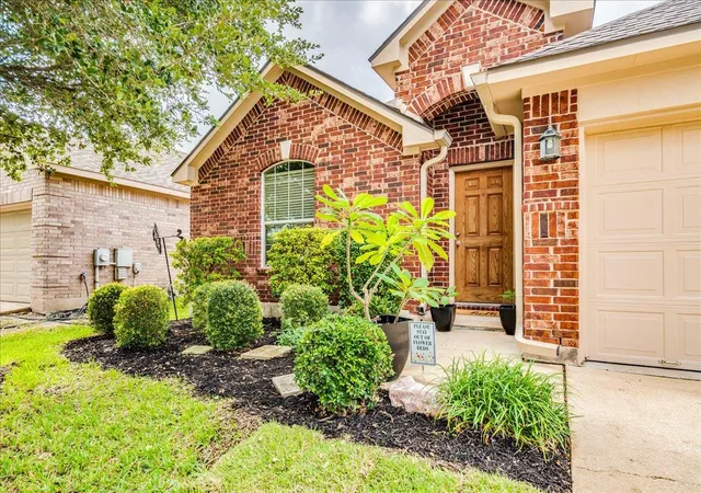 Photo 3 of Single family home for sale at 4433 Rolling Water Dr, Pflugerville, TX 78660 | MLS# 6395885 | Listing updated on 2026-10-29