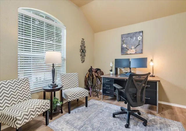 Photo 4 of Single family home for sale at 4433 Rolling Water Dr, Pflugerville, TX 78660 | MLS# 6395885 | Listing updated on 2026-10-29