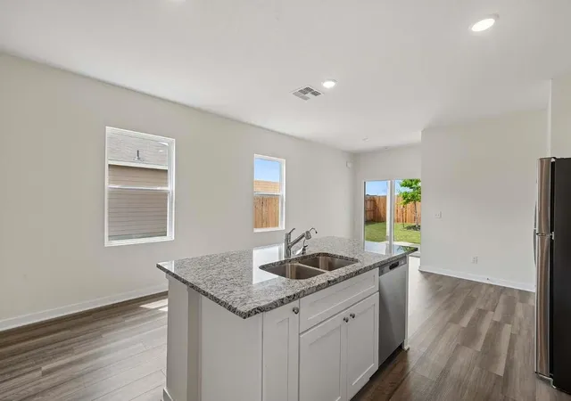 Photo 3 of Single family home for sale at 602 Range Dr, Maxwell, TX 78656 | MLS# 4320788 | Listing updated on 2026-10-29