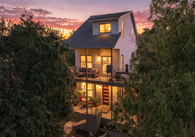 Photo 1 of Single family home for sale at 1203 Cedar Ave, Austin, TX 78702 | MLS# 4082273 | Listing updated on 2026-10-30