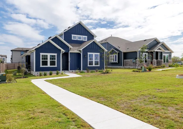 Single family home for sale at 8614 Dongan Dr, Austin, TX 78744 | MLS# 3567331