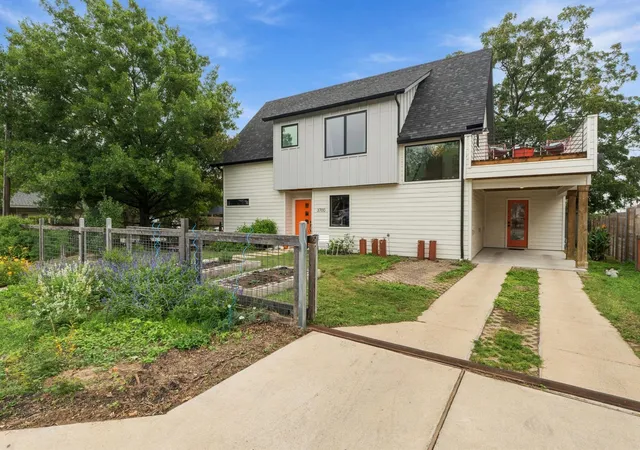 Photo 1 of Single family home for sale at 3700 Tower View Ct, Austin, TX 78723 | MLS# 1086484 | Listing updated on 2026-10-29