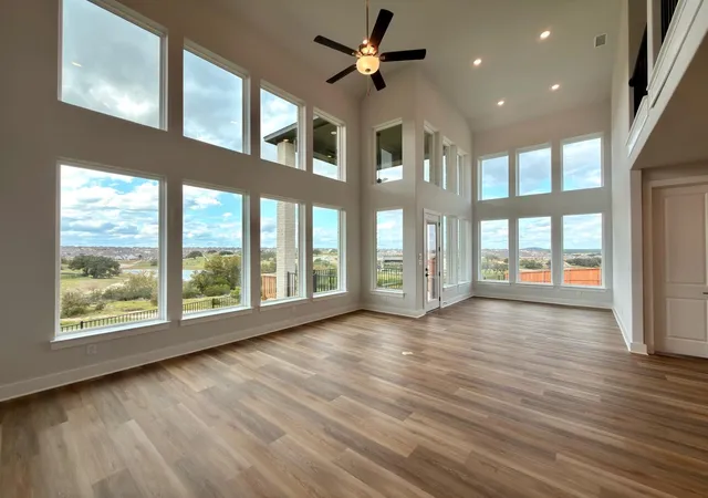 Photo 3 of Single family home for sale at 515 Uphill Ct, Liberty Hill, TX 78642 | MLS# 3249397 | Listing updated on 2026-10-29
