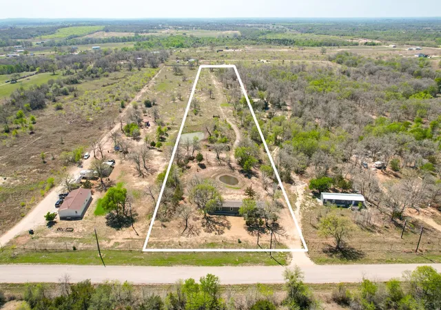 Photo 1 of Manufactured home for sale at 6739 Taylorsville Rd, Dale, TX 78616 | MLS# 2984030 | Listing updated on 2026-10-30