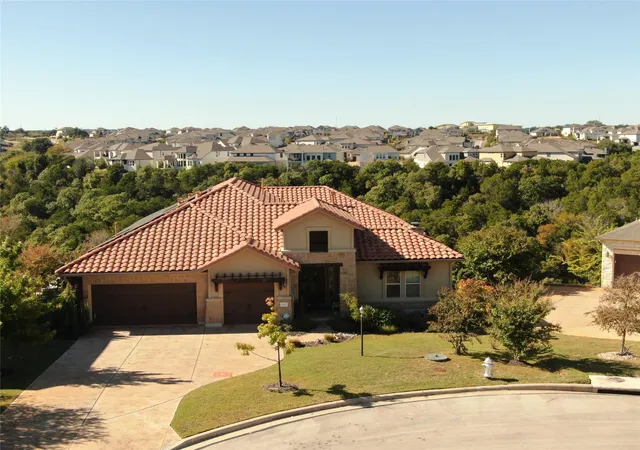 Single family home for sale at 416 Maialina Cv, Austin, TX 78738 | MLS# 2991578