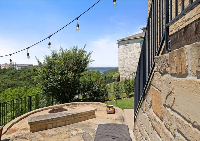 Photo 3 of Single family home for sale at 416 Maialina Cv, Austin, TX 78738 | MLS# 2991578 | Listing updated on 2026-10-30