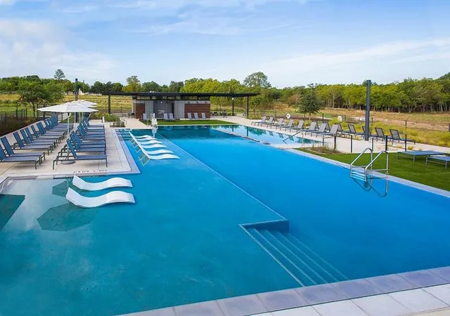 Photo 4 of Single family home for sale at 9508 Wiggy Way, Austin, TX 78744 | MLS# 5591402 | Listing updated on 2026-10-30