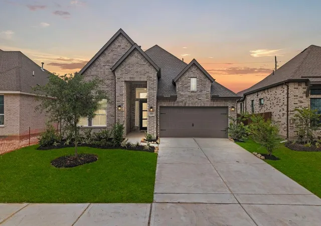 Single family home for sale at 117 Hazy Holw Dr, Georgetown, TX 78628 | MLS# 3685789