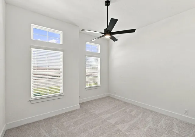 Photo 2 of Single family home for sale at 101 Hazy Holw Dr, Georgetown, TX 78628 | MLS# 5836774 | Listing updated on 2026-10-30