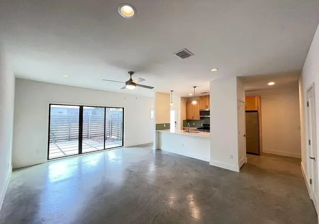Photo 2 of Condo for sale at 2101 Montopolis Dr #20, Austin, TX 78741 | MLS# 5118267 | Listing updated on 2026-10-30