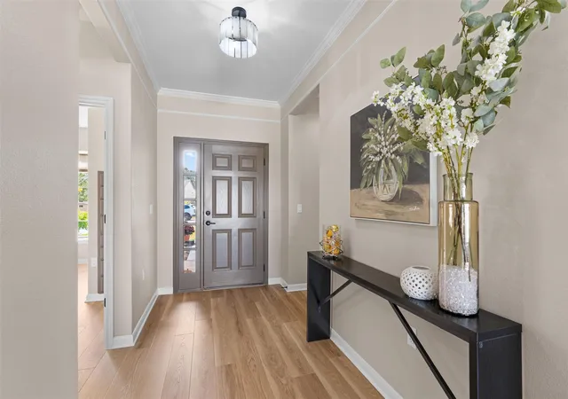 Photo 3 of Single family home for sale at 305 Rosecliff Dr, Georgetown, TX 78633 | MLS# 7132885 | Listing updated on 2026-10-31