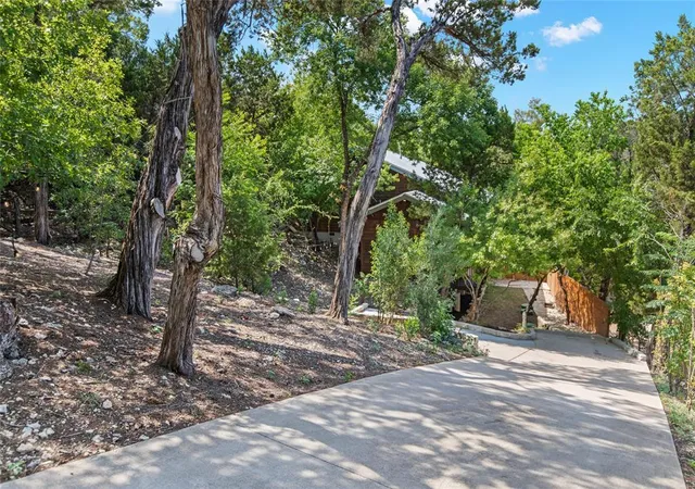 Photo 4 of Single family home for sale at 14514 Hunters Pass, Austin, TX 78734 | MLS# 3407966 | Listing updated on 2026-10-30