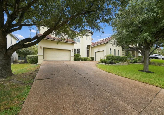 Photo 1 of Single family home for sale at 14908 Spillman Ranch Loop, Austin, TX 78738 | MLS# 2600335 | Listing updated on 2026-10-31