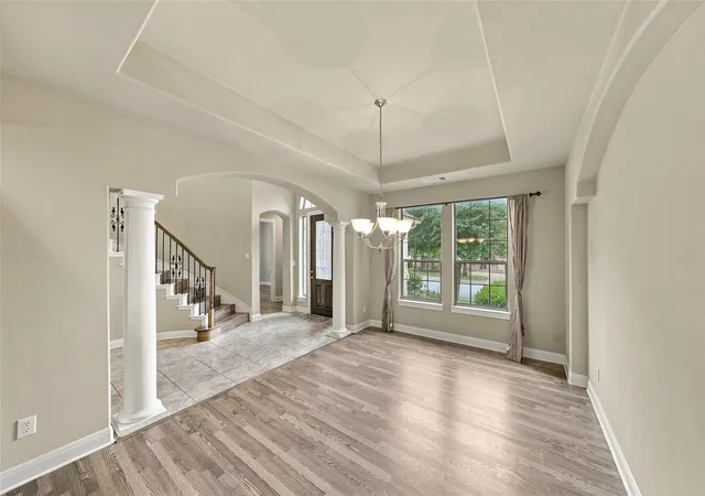 Photo 3 of Single family home for sale at 14908 Spillman Ranch Loop, Austin, TX 78738 | MLS# 2600335 | Listing updated on 2026-10-31